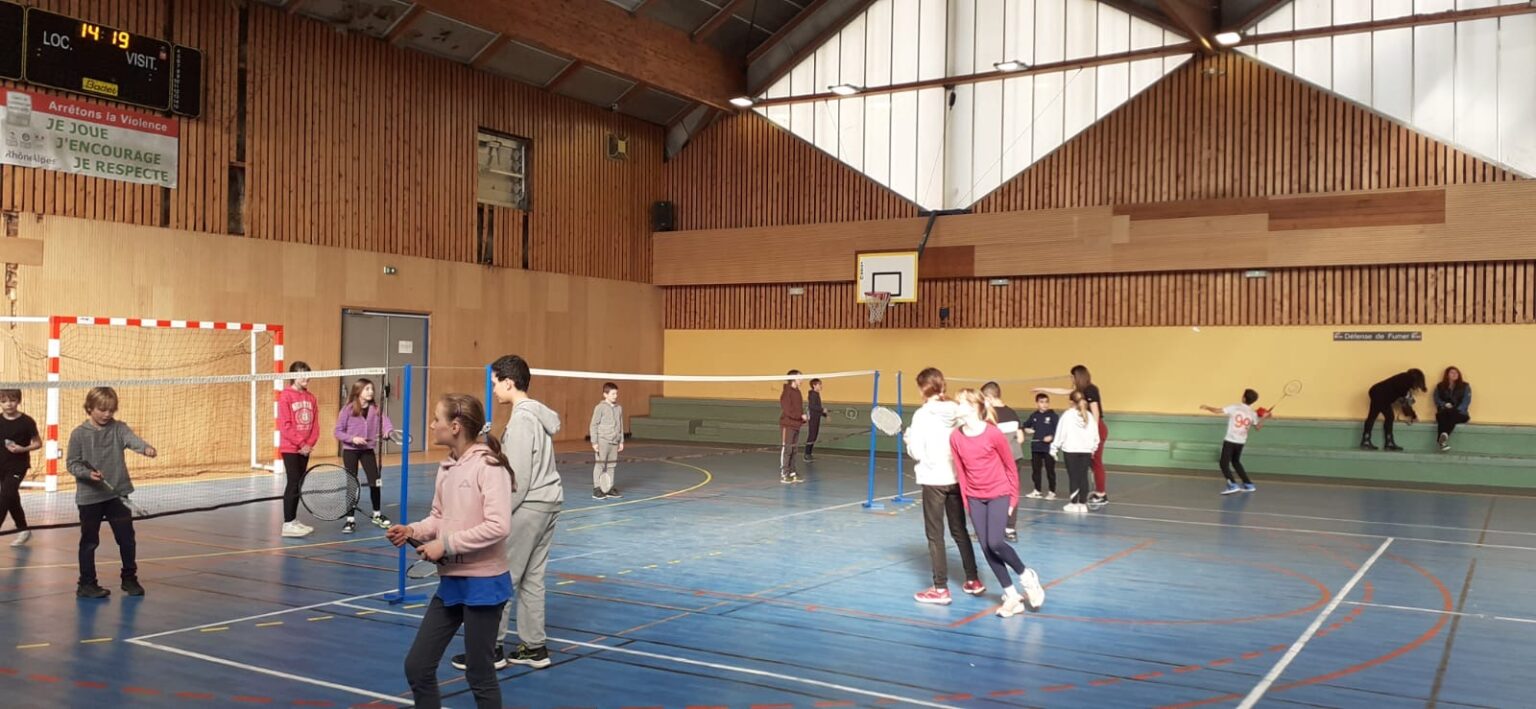 Les Cm De L Cole De Cailloux Sur Fontaines En Cours Deps Avec Les